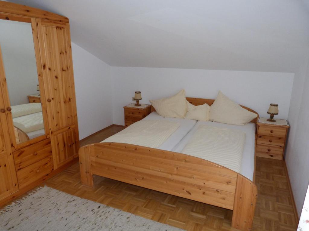 Pension Wolf Steindorf am Ossiacher See Ruang foto