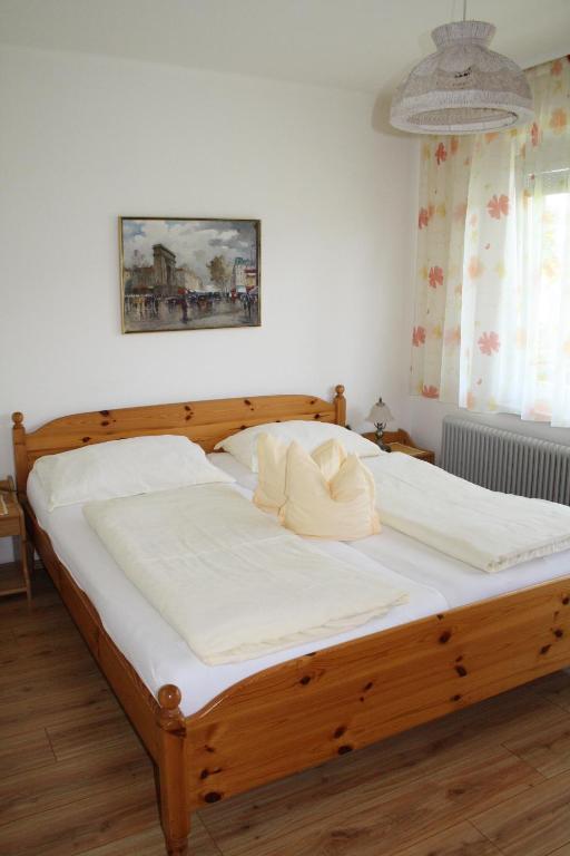 Pension Wolf Steindorf am Ossiacher See Ruang foto